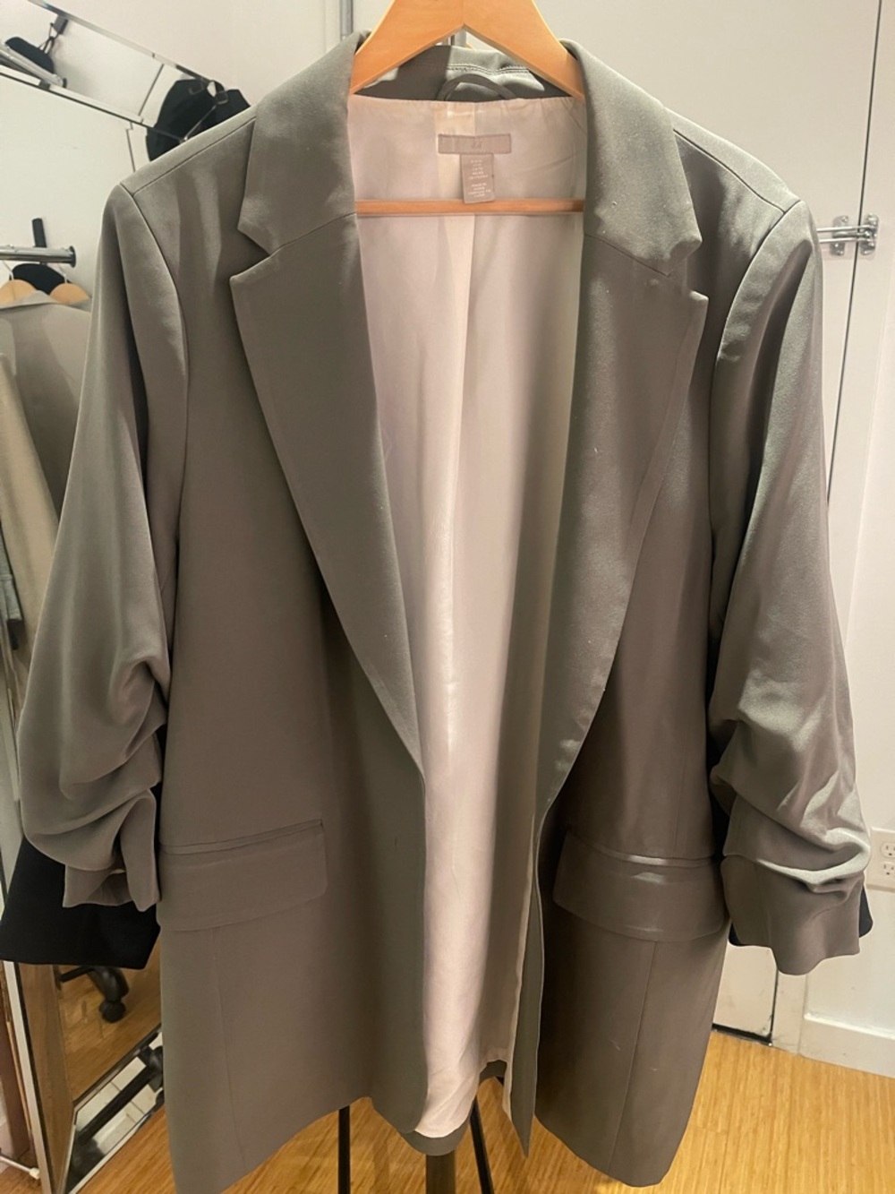 H&M Olive Green Relaxed-Fit Open Blazer